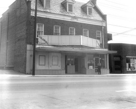 Colonial Theater Canton.jpg